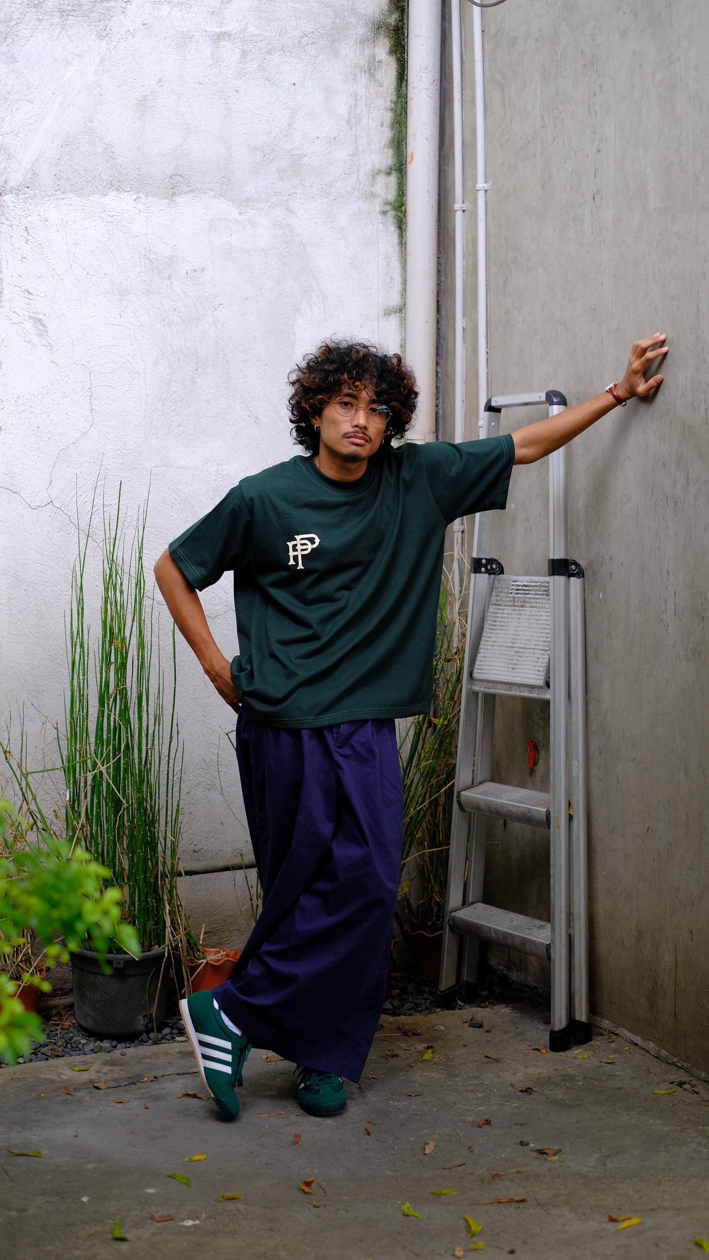 MOSS TEE